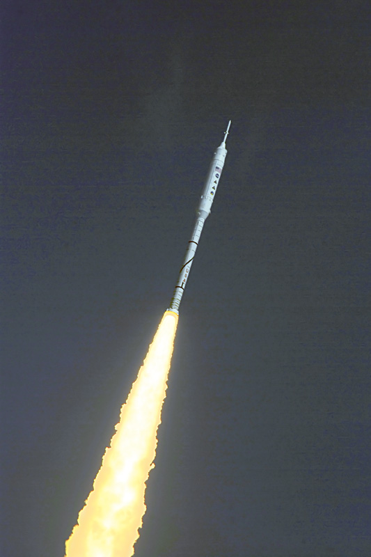 Ares1-X_32