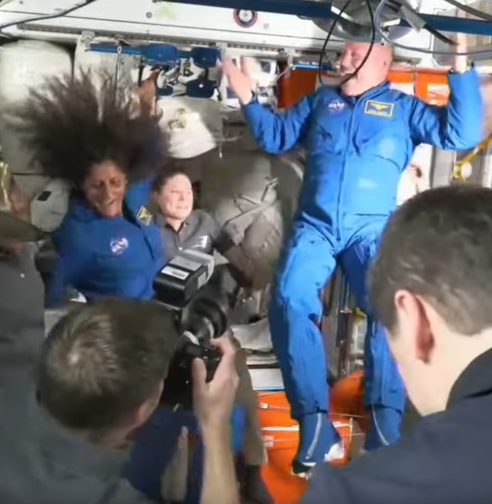 Starliner crew boarding ISS.