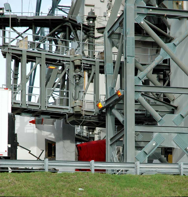 DeltaIVHeavy2_05