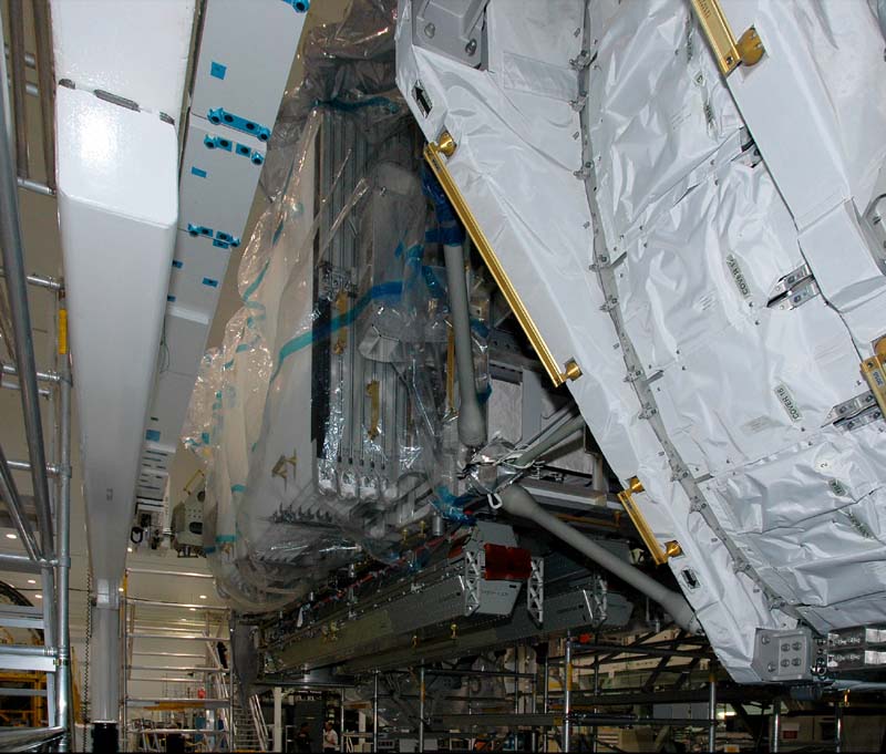 STS115 041