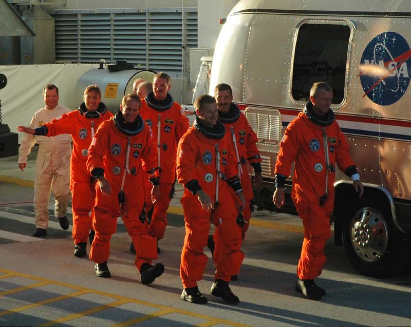 STS115 20