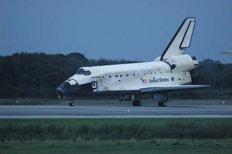 STS116_24