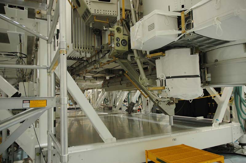 STS-117_02