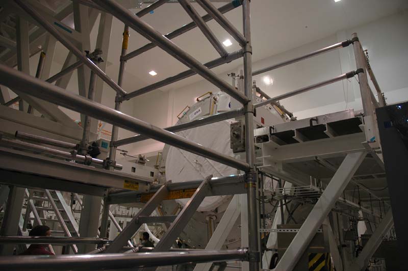 STS-120_03