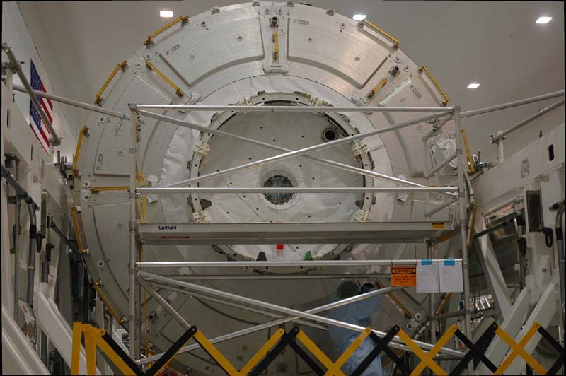 STS-120_05