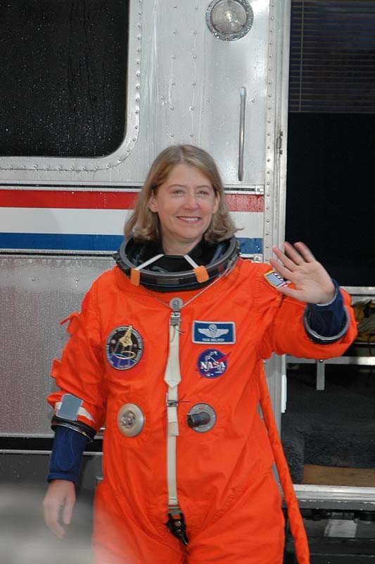 STS-120_07