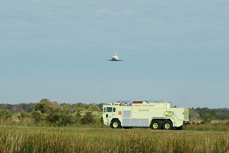 STS-122_32