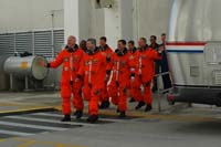 STS-122_13