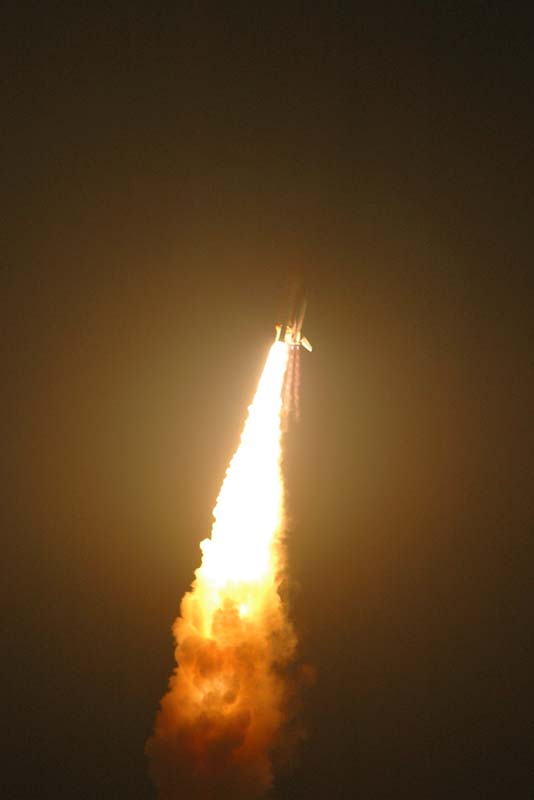 STS- 123_15