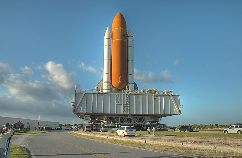 STS-125_21