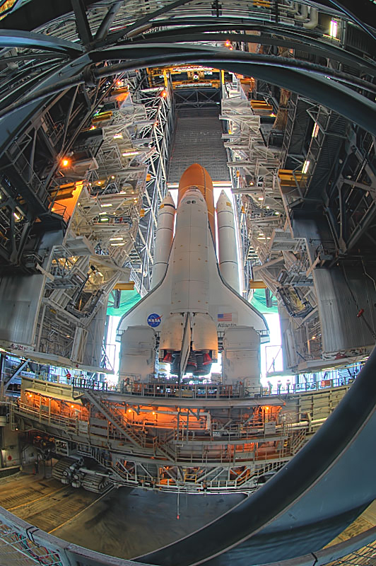 STS-125_23