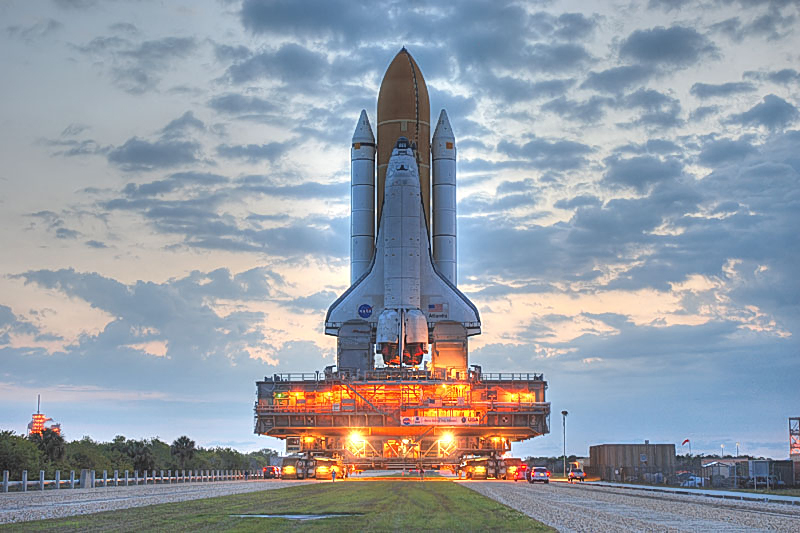 STS-125_25