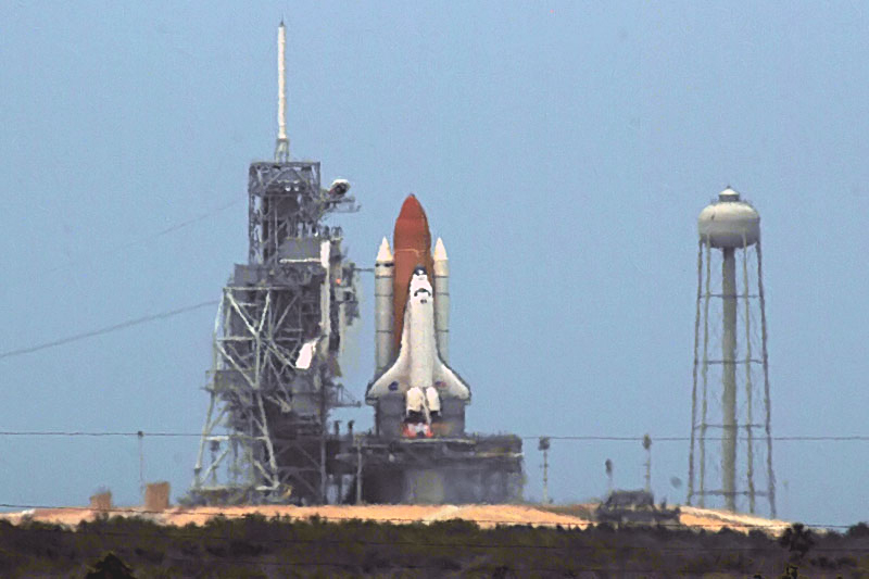 STS-125_39