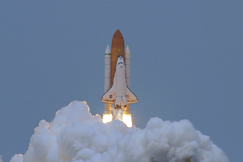 STS-125_45