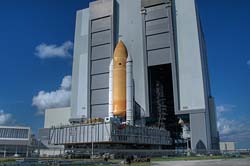 STS-125_01