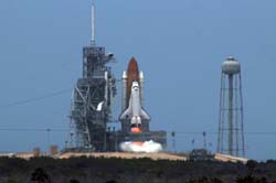 STS-125_41