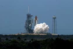 STS-125_42
