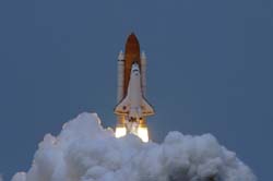 STS-125_45