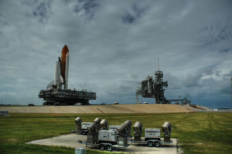 STS-126_04