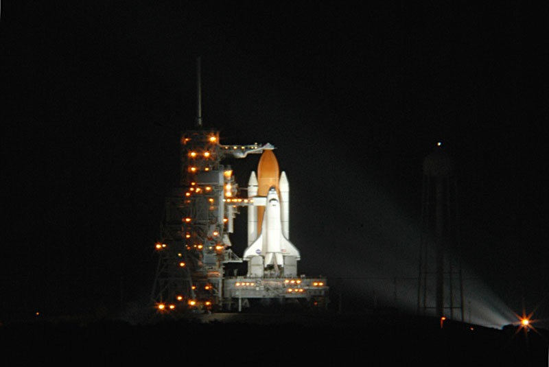 STS-126_07