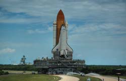 STS-126_01
