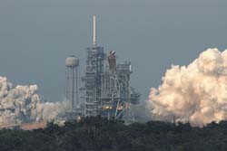 STS-127_02a