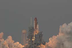 STS-127_03