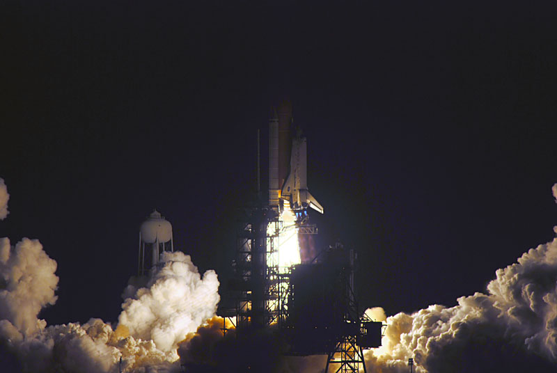 STS-128_08