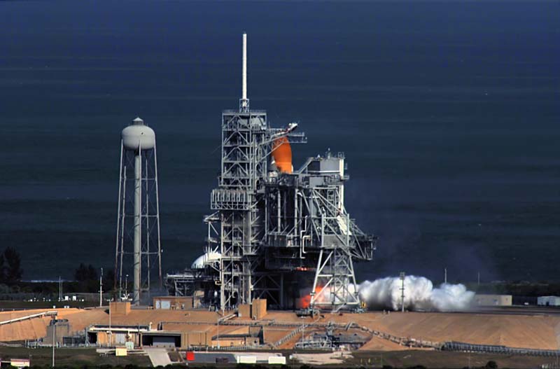 STS-129_08