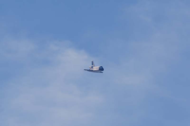 STS-129_20