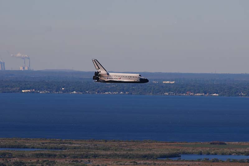 STS-129_24