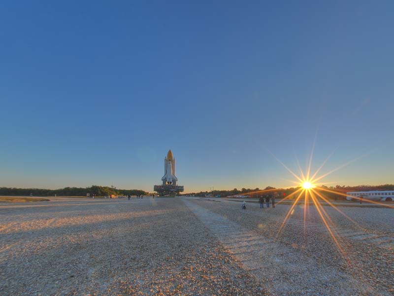 STS-130_06a