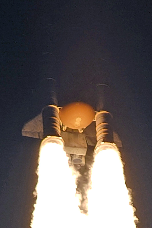 STS-131_11