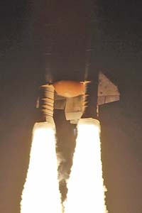 STS-131_10