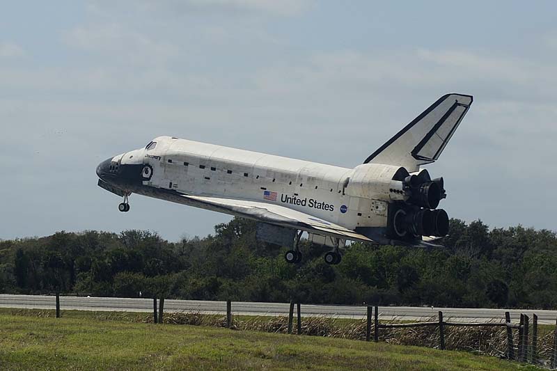 STS-133Mission_40