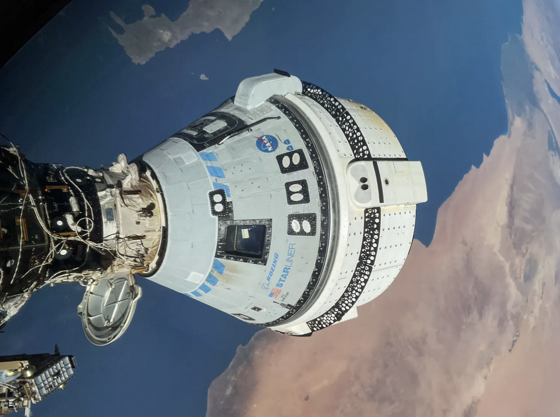 Starliner crew boarding ISS.